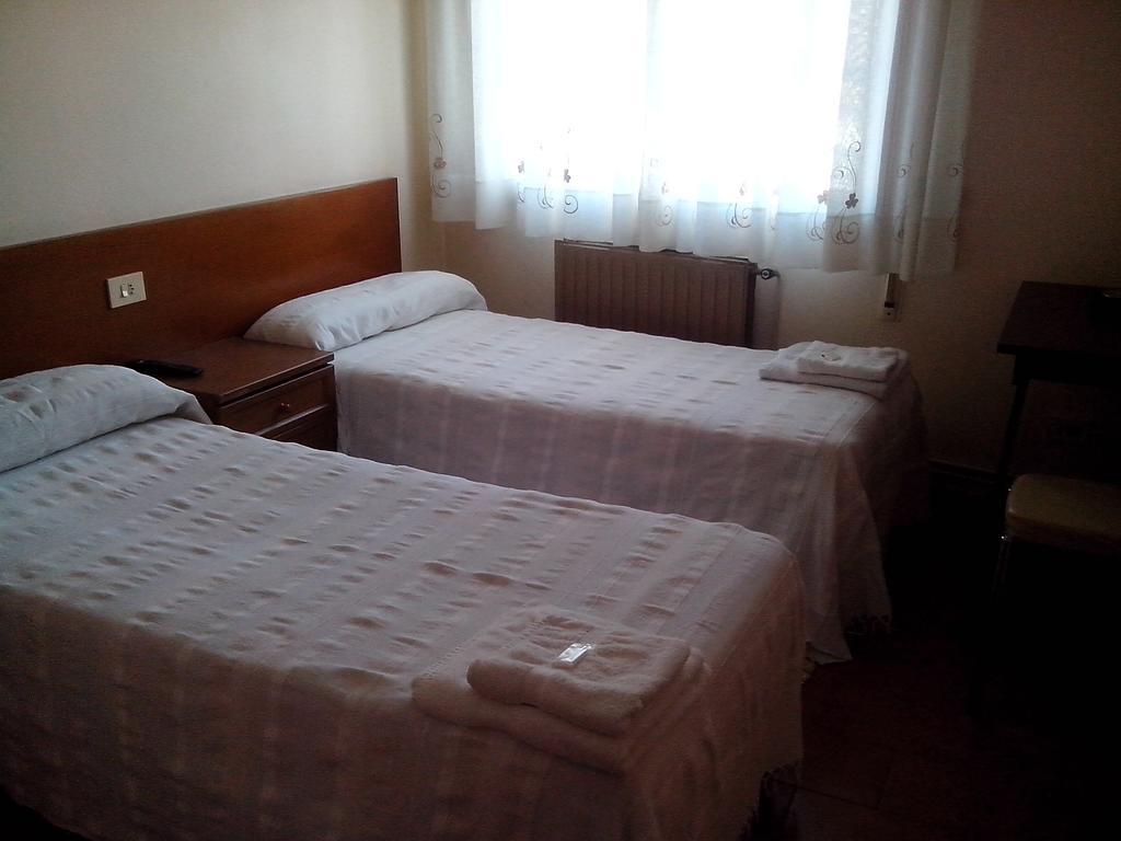 Pension Estrada Santiago de Compostella Kamer foto